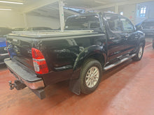 Charger l'image dans la galerie, Toyota Hilux 2.5 Diesel Manuelle 09 / 2016