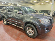 Charger l'image dans la galerie, Toyota Hilux 3.0 Diesel Manuelle 12 / 2012