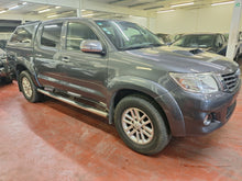 Charger l'image dans la galerie, Toyota Hilux 3.0 Diesel Manuelle 12 / 2012