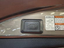 Charger l'image dans la galerie, Toyota Rav4 2.0 Essence 4x4 Automatique 07 / 2017
