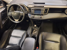 Charger l'image dans la galerie, Toyota Rav4 2.0 Essence 4x4 Automatique 07 / 2017