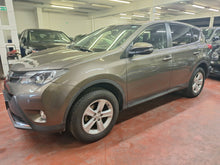 Charger l'image dans la galerie, Toyota Rav4 2.0 Essence 4x4 Automatique 07 / 2017
