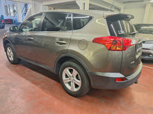 Charger l'image dans la galerie, Toyota Rav4 2.0 Essence 4x4 Automatique 07 / 2017