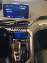 Charger l'image dans la galerie, Peugeot 5008 1.2 Essence Automatique 05 / 2019