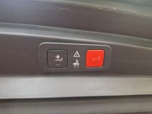 Charger l'image dans la galerie, Peugeot 5008 1.2 Essence Automatique 05 / 2019
