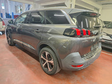 Charger l'image dans la galerie, Peugeot 5008 1.2 Essence Automatique 05 / 2019