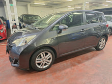 Afbeelding in Gallery-weergave laden, Toyota Verso S 1.3 Essence Automatique 02 / 2012