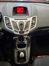 Afbeelding in Gallery-weergave laden, Ford Fiesta 1.4 Essence Manuelle 12 / 2012