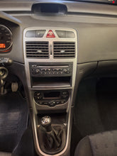 Charger l'image dans la galerie, Peugeot 307 SW 1.6 Essence Manuelle 04 / 2005