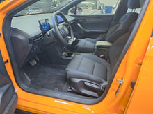 Charger l'image dans la galerie, MG MG4 Electrique 12 / 2023