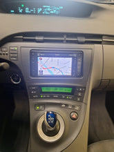 Charger l'image dans la galerie, Toyota Prius 1.8 Hybride Automatique 09 / 2010