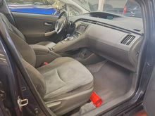 Charger l'image dans la galerie, Toyota Prius 1.8 Hybride Automatique 09 / 2010