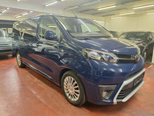 Afbeelding in Gallery-weergave laden, Toyota Proace 2.0 Diesel 8 Places Manuelle 12 / 2018