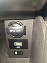 Load image into Gallery viewer, Hyundai I30 1.5 Hybride Manuelle 02 / 2021
