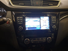 Load image into Gallery viewer, Nissan Qashqai 1.2 Essence Manuelle 02 / 2017