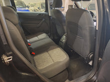 Afbeelding in Gallery-weergave laden, Skoda Yeti 1.2 Essence Manuelle 10 / 2015