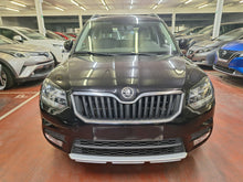 Afbeelding in Gallery-weergave laden, Skoda Yeti 1.2 Essence Manuelle 10 / 2015
