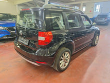 Afbeelding in Gallery-weergave laden, Skoda Yeti 1.2 Essence Manuelle 10 / 2015