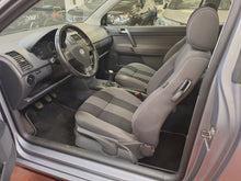 Charger l'image dans la galerie, Volkswagen Polo 1.2 Essence Manuelle 04 / 2009