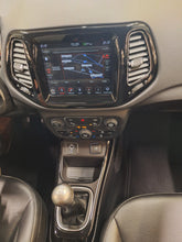 Charger l'image dans la galerie, Jeep Compass 1.4 Essence Manuelle 02 / 2020