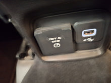 Charger l'image dans la galerie, Jeep Compass 1.4 Essence Manuelle 02 / 2020