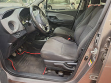 Load image into Gallery viewer, Toyota Yaris 1.3 Essence Manuelle 07 / 2015