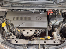 Load image into Gallery viewer, Toyota Yaris 1.3 Essence Manuelle 07 / 2015