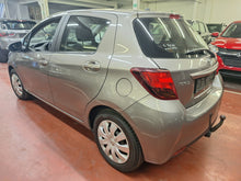 Load image into Gallery viewer, Toyota Yaris 1.3 Essence Manuelle 07 / 2015