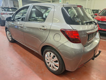 Load image into Gallery viewer, Toyota Yaris 1.3 Essence Manuelle 07 / 2015