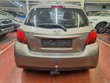 Load image into Gallery viewer, Toyota Yaris 1.3 Essence Manuelle 07 / 2015