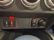 Afbeelding in Gallery-weergave laden, Mitsubishi ASX 2.0 Essence Automatique 01 / 2021
