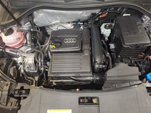 Charger l'image dans la galerie, Audi Q3 1.4 Essence Automatique 11 / 2015