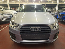 Charger l'image dans la galerie, Audi Q3 1.4 Essence Automatique 11 / 2015