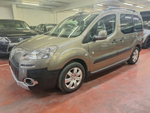 Charger l'image dans la galerie, Peugeot Partner 1.6 Diesel Manuelle 04 / 2015