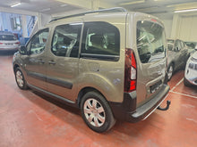 Charger l'image dans la galerie, Peugeot Partner 1.6 Diesel Manuelle 04 / 2015