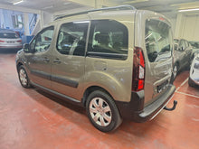 Charger l'image dans la galerie, Peugeot Partner 1.6 Diesel Manuelle 04 / 2015