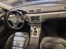 Load image into Gallery viewer, Volkswagen Passat 2.0 Diesel Automatique 06 / 2014