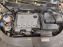 Load image into Gallery viewer, Volkswagen Passat 2.0 Diesel Automatique 06 / 2014