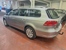 Load image into Gallery viewer, Volkswagen Passat 2.0 Diesel Automatique 06 / 2014