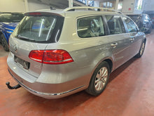 Load image into Gallery viewer, Volkswagen Passat 2.0 Diesel Automatique 06 / 2014