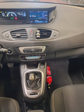 Load image into Gallery viewer, Renault Scenic 1.5 Diesel 7 Places Manuelle 07 / 2016