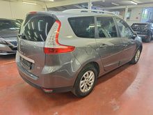 Load image into Gallery viewer, Renault Scenic 1.5 Diesel 7 Places Manuelle 07 / 2016