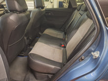 Charger l'image dans la galerie, Toyota Auris 1.8 Hybride Automatique 11 / 2015