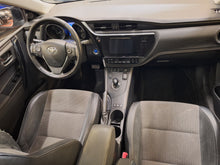Charger l'image dans la galerie, Toyota Auris 1.8 Hybride Automatique 11 / 2015