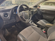 Charger l'image dans la galerie, Toyota Auris 1.8 Hybride Automatique 11 / 2015
