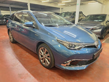 Charger l'image dans la galerie, Toyota Auris 1.8 Hybride Automatique 11 / 2015