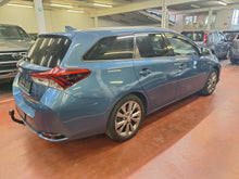 Charger l'image dans la galerie, Toyota Auris 1.8 Hybride Automatique 11 / 2015