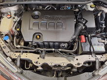 Charger l'image dans la galerie, Toyota Corolla 1.6 Essence Manuelle 07 / 2017