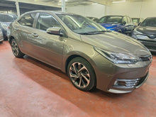 Charger l'image dans la galerie, Toyota Corolla 1.6 Essence Manuelle 07 / 2017