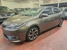 Charger l'image dans la galerie, Toyota Corolla 1.6 Essence Manuelle 07 / 2017